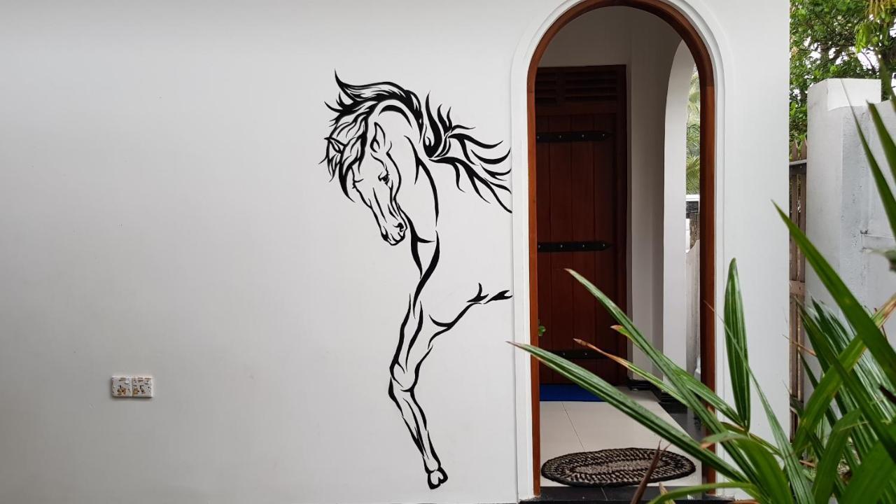 Bandulas Beach House 希克杜沃 外观 照片