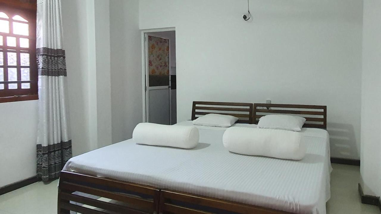 Bandulas Beach House 希克杜沃 外观 照片