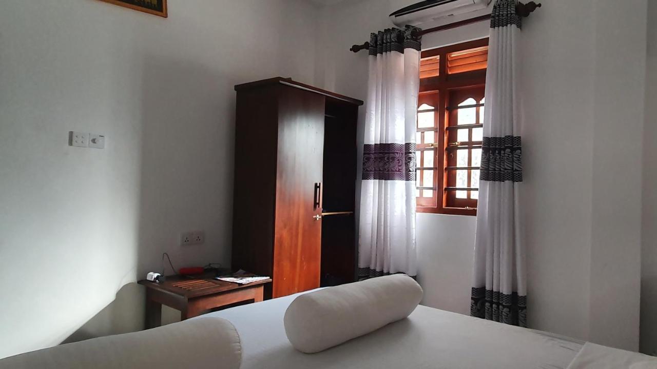Bandulas Beach House 希克杜沃 外观 照片